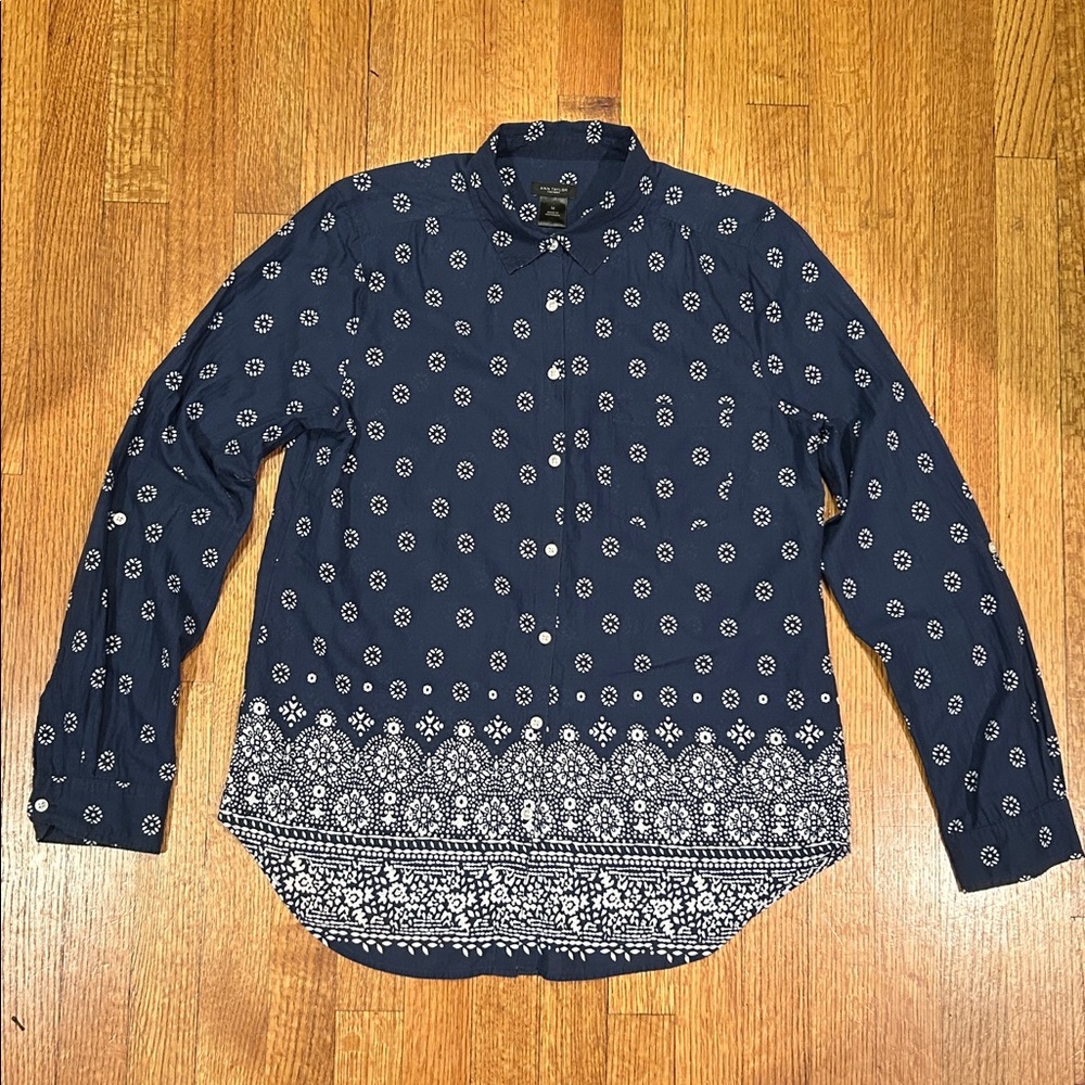 Ann Taylor Navy Print  Blouse Size Medium